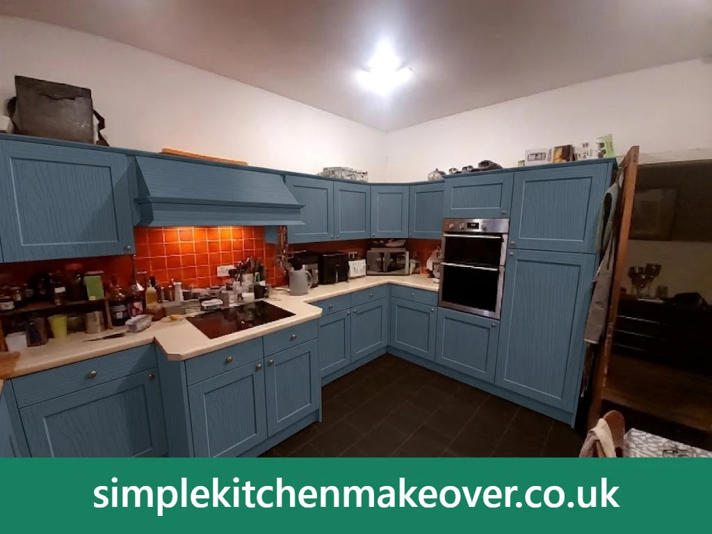 New kitchen with shaker alby blue cabinet doors, featuring simplekitchenmakeover.co.uk branding