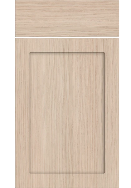 Oakham Light Vicenza Oak kitchen cupboard door