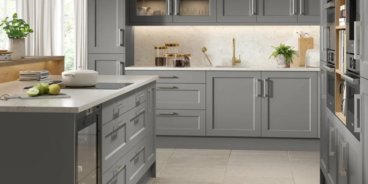 Kitchen with grey shaker doors and drawer fronts