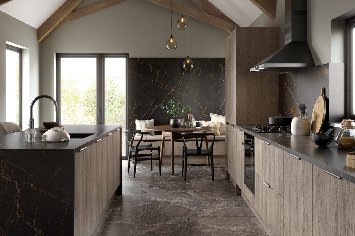 Kitchen with Venice Grey Vicenza Oak doors